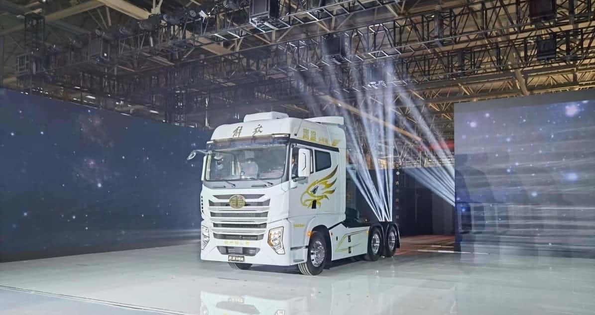 解放⁠鹰途全新上市 搭​​载中寰​卫​星PCC预见性⁠巡航